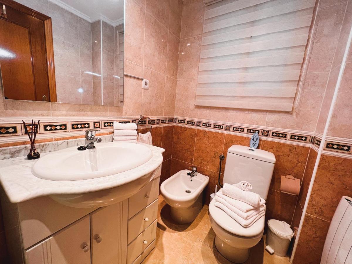 Holiday Suite Fragata Torrevieja Exterior photo